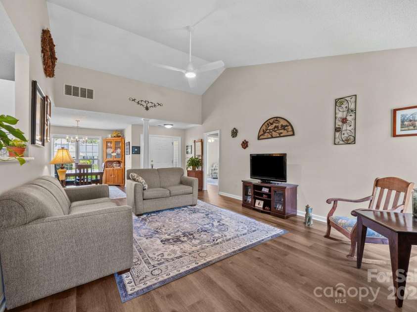 296 Planters Creek Road, Fletcher, NC 28732.  MLS# CAR4258283, YatesRealty ID 26103. 