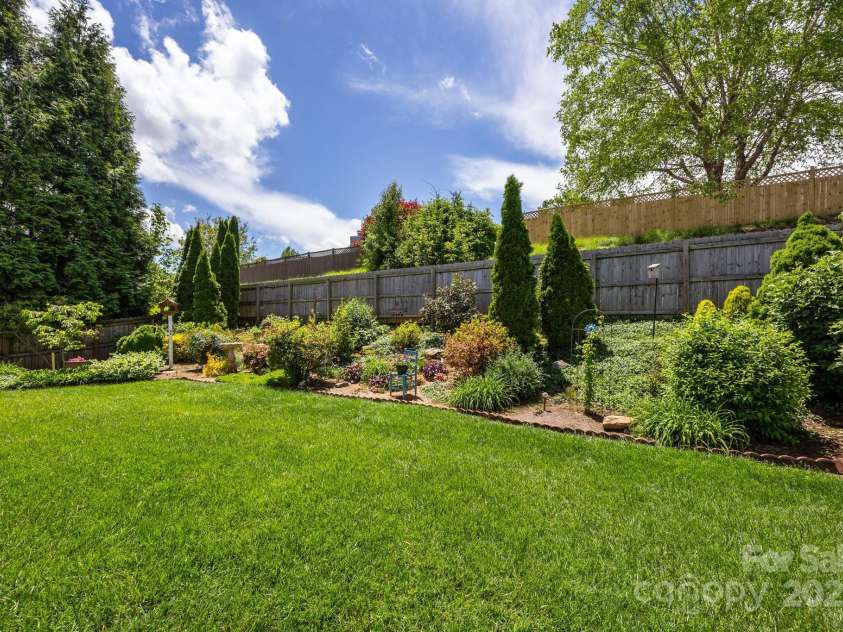 296 Planters Creek Road, Fletcher, NC 28732.  MLS# CAR4258283, YatesRealty ID 26103. 