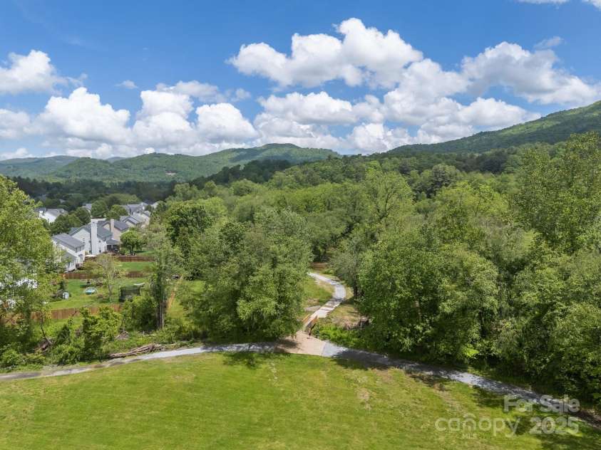 296 Planters Creek Road, Fletcher, NC 28732.  MLS# CAR4258283, YatesRealty ID 26103. 