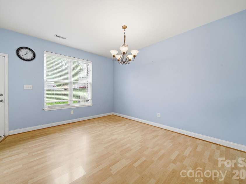 2422 Loch Stone Drive, Gastonia, NC 28054.  MLS# CAR4387463, YatesRealty ID 26104. 