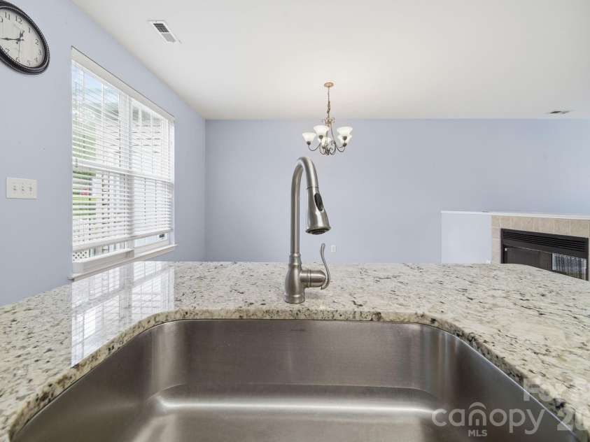 2422 Loch Stone Drive, Gastonia, NC 28054.  MLS# CAR4387463, YatesRealty ID 26104. 