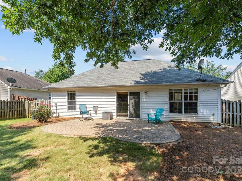 8341 Chatsworth Drive, Indian Land, SC 29707.  MLS# CAR4279827, YatesRealty ID 26104. 