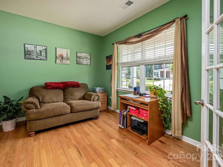 134 Cherry Bark Drive, Mooresville, NC 28117.  MLS# CAR4274473, YatesRealty ID 26107. Office/Den