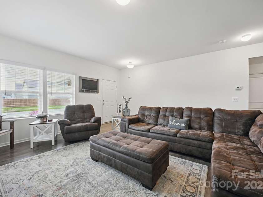 3951 Tersk Drive, Midland, NC 28107.  MLS# CAR4266574, YatesRealty ID 26109. Living Room