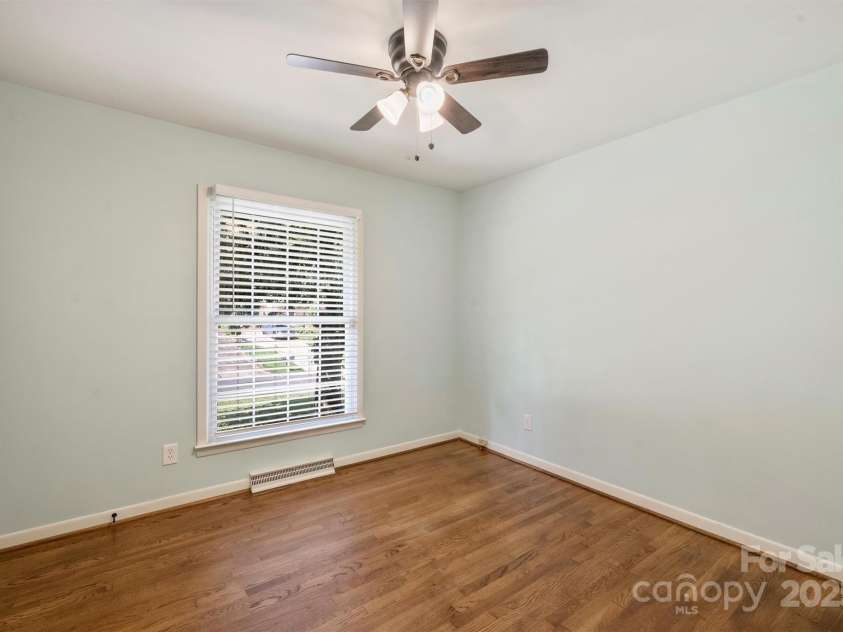 1522 Barberry Court, Charlotte, NC 28211.  MLS# CAR4258498, YatesRealty ID 2611. Bedroom 2
