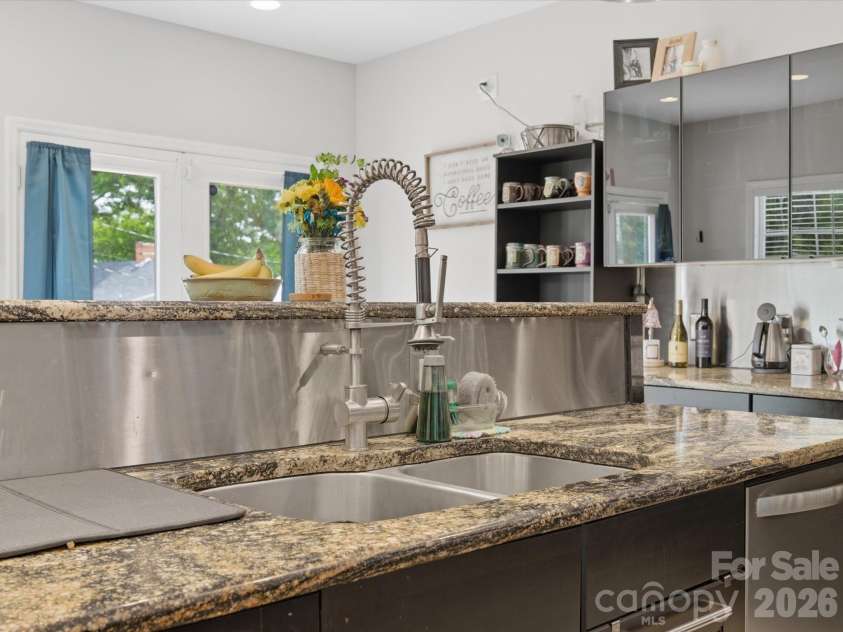 2 Poe Street, Rock Hill, SC 29730.  MLS# CAR4386621, YatesRealty ID 26110. 