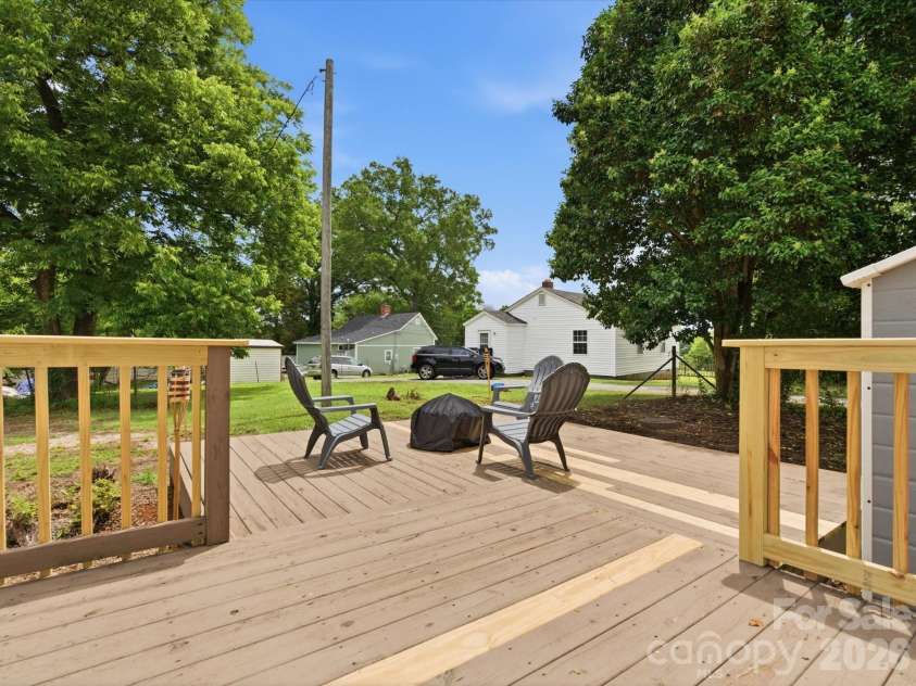 2 Poe Street, Rock Hill, SC 29730.  MLS# CAR4386621, YatesRealty ID 26110. 