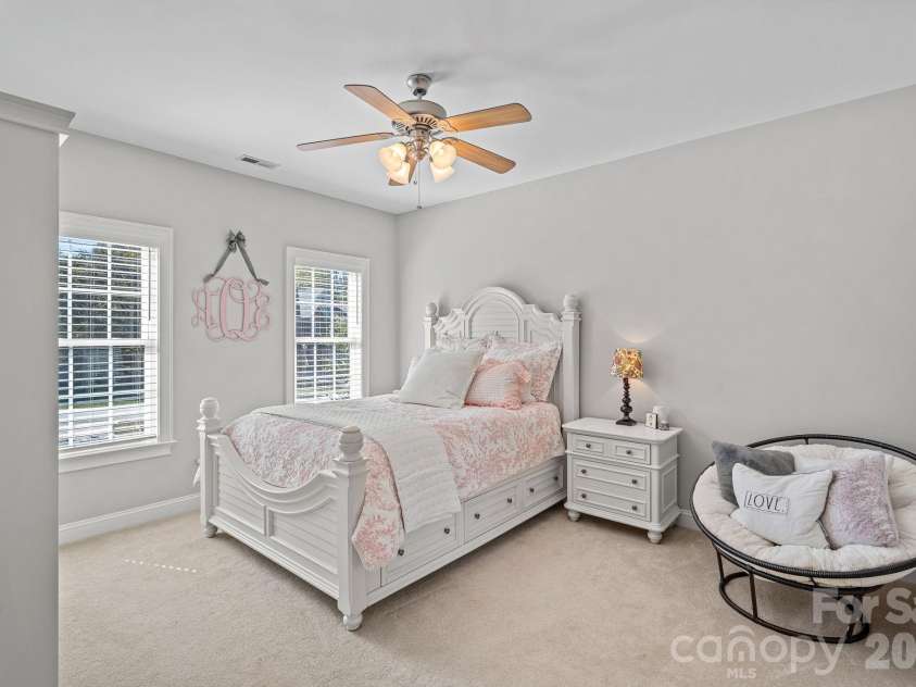 7809 Oak Haven Lane, Stanley, NC 28164.  MLS# CAR4387543, YatesRealty ID 26111. 