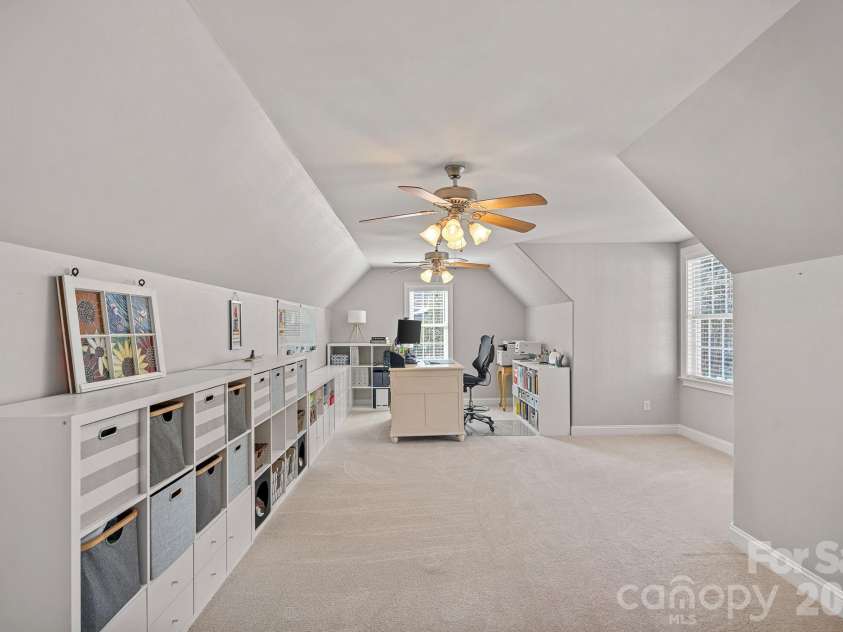 7809 Oak Haven Lane, Stanley, NC 28164.  MLS# CAR4387543, YatesRealty ID 26111. 