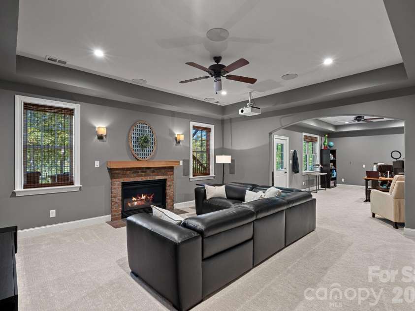 7809 Oak Haven Lane, Stanley, NC 28164.  MLS# CAR4387543, YatesRealty ID 26111. 