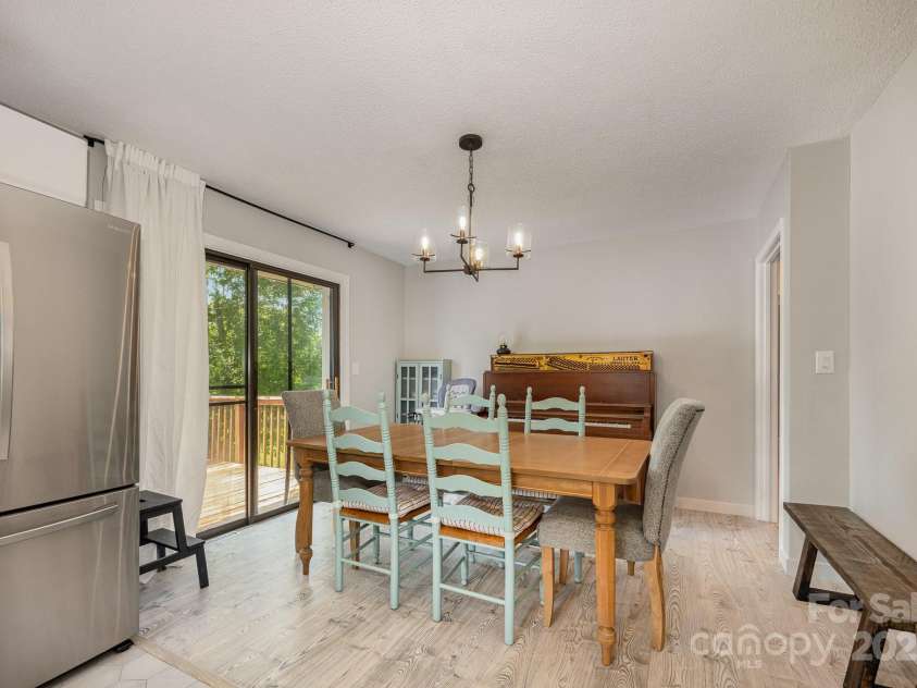 301 Rosemont Avenue, Concord, NC 28025.  MLS# CAR4275939, YatesRealty ID 26112. 