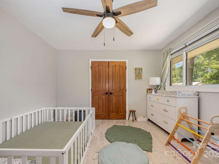 301 Rosemont Avenue, Concord, NC 28025.  MLS# CAR4275939, YatesRealty ID 26112. 