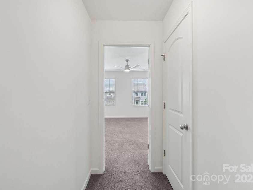 120 Mooring Drive, Statesville, NC 28677.  MLS# CAR4263806, YatesRealty ID 26116. 