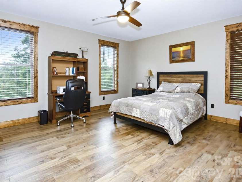 211 Wimbledon Court, Leicester, NC 28748.  MLS# CAR4383171, YatesRealty ID 26117. 