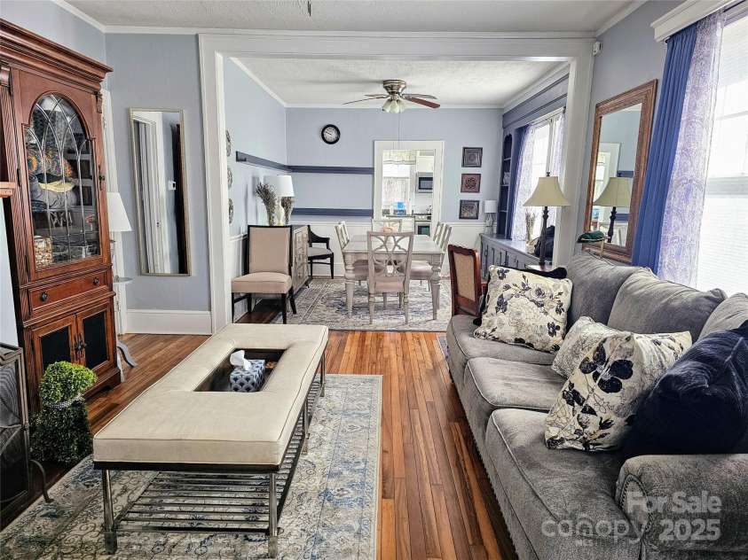 310 Beall Street, Lenoir, NC 28645.  MLS# CAR4230686, YatesRealty ID 2612. 