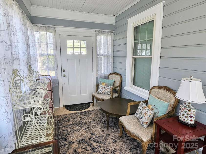 310 Beall Street, Lenoir, NC 28645.  MLS# CAR4230686, YatesRealty ID 2612. 