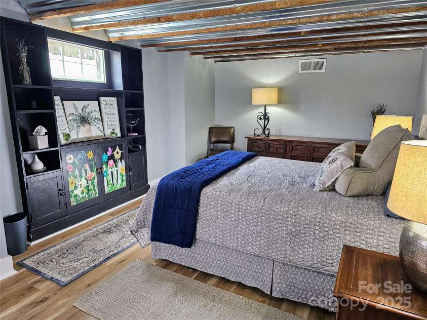 310 Beall Street, Lenoir, NC 28645.  MLS# CAR4230686, YatesRealty ID 2612. 