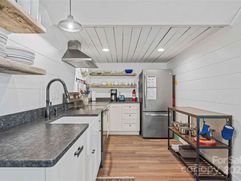 400 Kings Drive, Lake Lure, NC 28746.  MLS# CAR4264882, YatesRealty ID 2612. Quality finishes with thoughtful design.