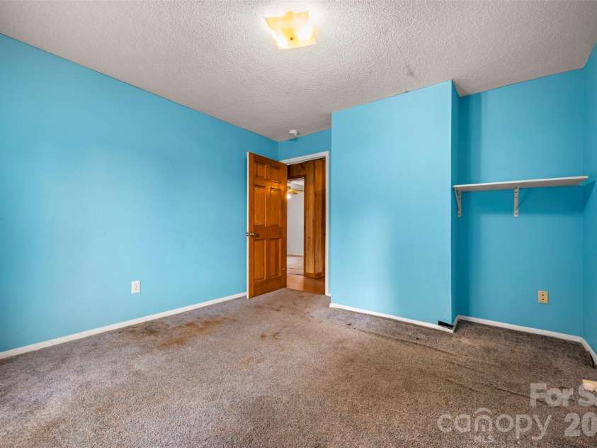 500 Southern Street, Rutherfordton, NC 28139.  MLS# CAR4387187, YatesRealty ID 26120. 