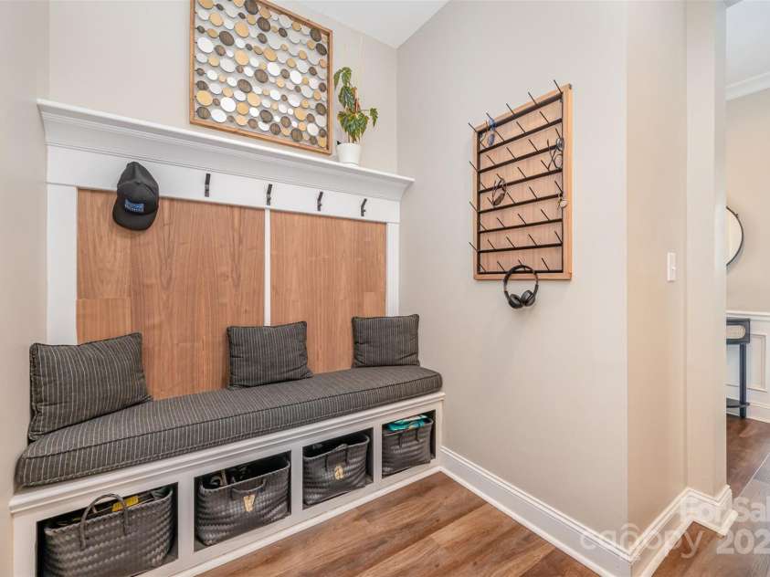 15103 Keyes Meadow Way, Huntersville, NC 28078.  MLS# CAR4269235, YatesRealty ID 26121. 