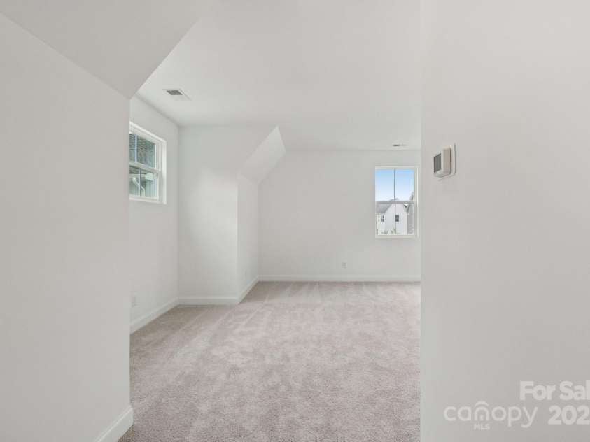 617 Mercury Drive, Tega Cay, SC 29708.  MLS# CAR4279402, YatesRealty ID 26122. Bonus room w/ Closet