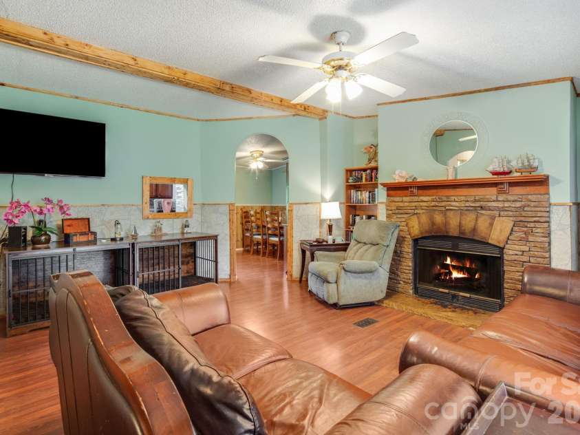 234 White Clover Lane, Weaverville, NC 28787.  MLS# CAR4386852, YatesRealty ID 26123. 