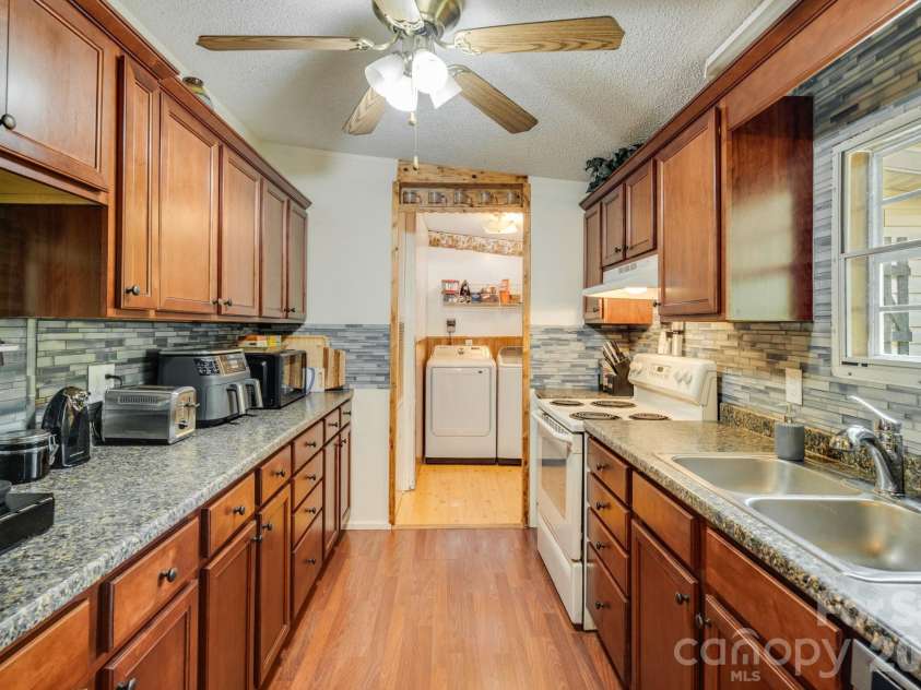 234 White Clover Lane, Weaverville, NC 28787.  MLS# CAR4386852, YatesRealty ID 26123. 