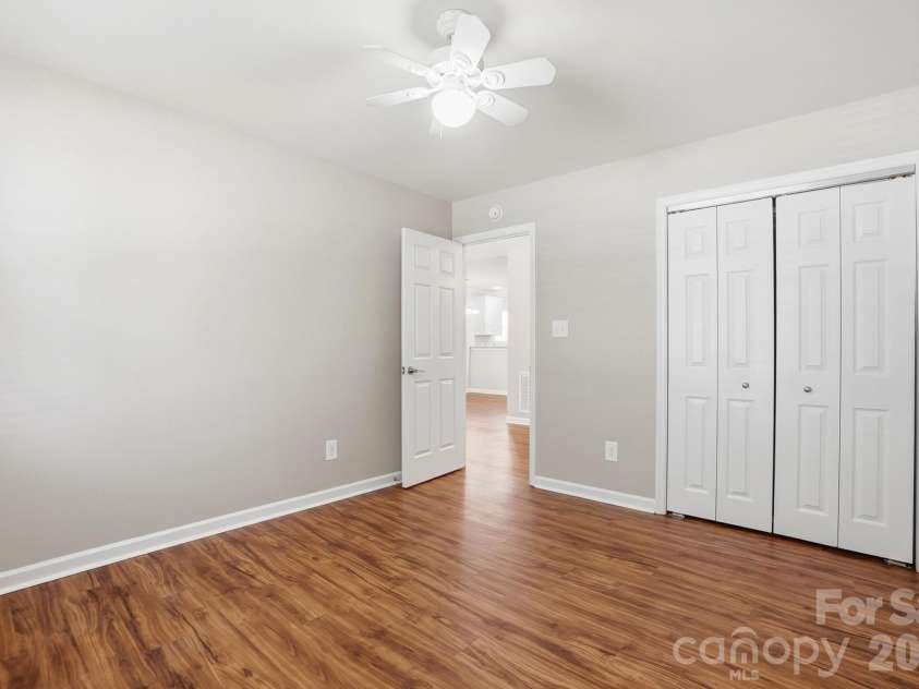 423 Danielle Way, Fort Mill, SC 29715.  MLS# CAR4387194, YatesRealty ID 26124. 