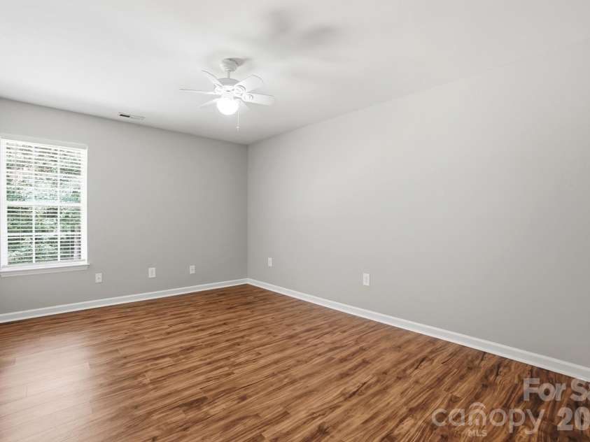423 Danielle Way, Fort Mill, SC 29715.  MLS# CAR4387194, YatesRealty ID 26124. 