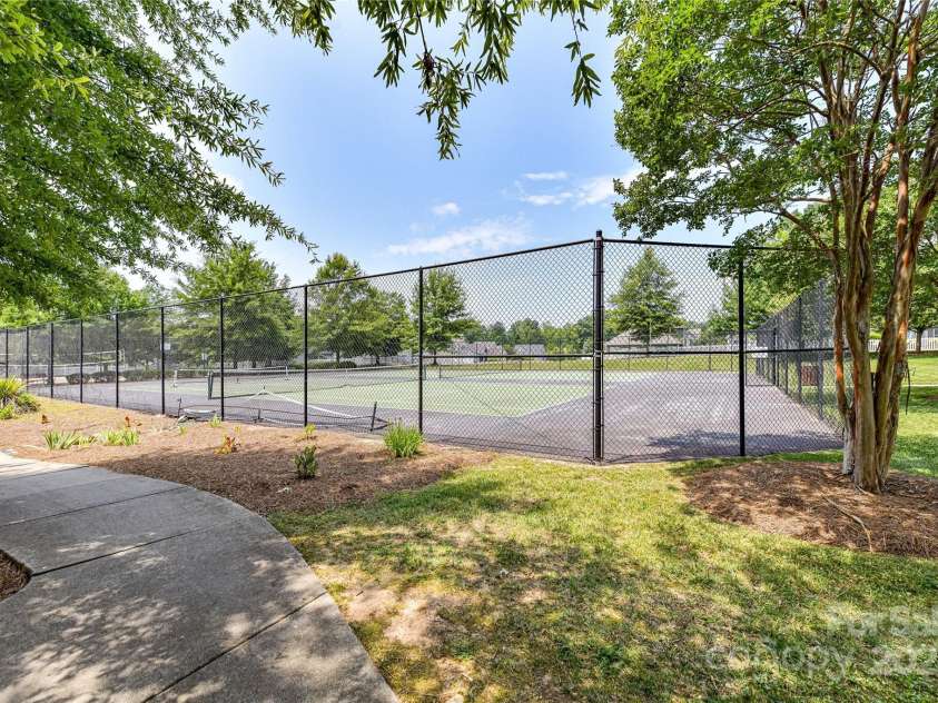 3533 Catherine Creek Place, Davidson, NC 28036.  MLS# CAR4279633, YatesRealty ID 26125. Community Tennis Courts!