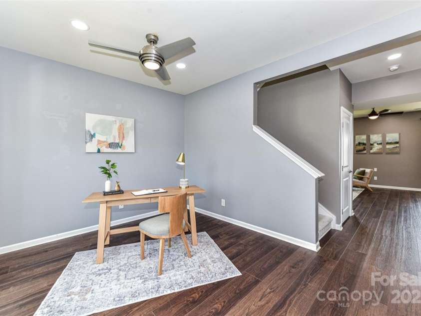 3533 Catherine Creek Place, Davidson, NC 28036.  MLS# CAR4279633, YatesRealty ID 26125. Office/Flex Space with ceiling fan, recessed lights & nice natural light!
