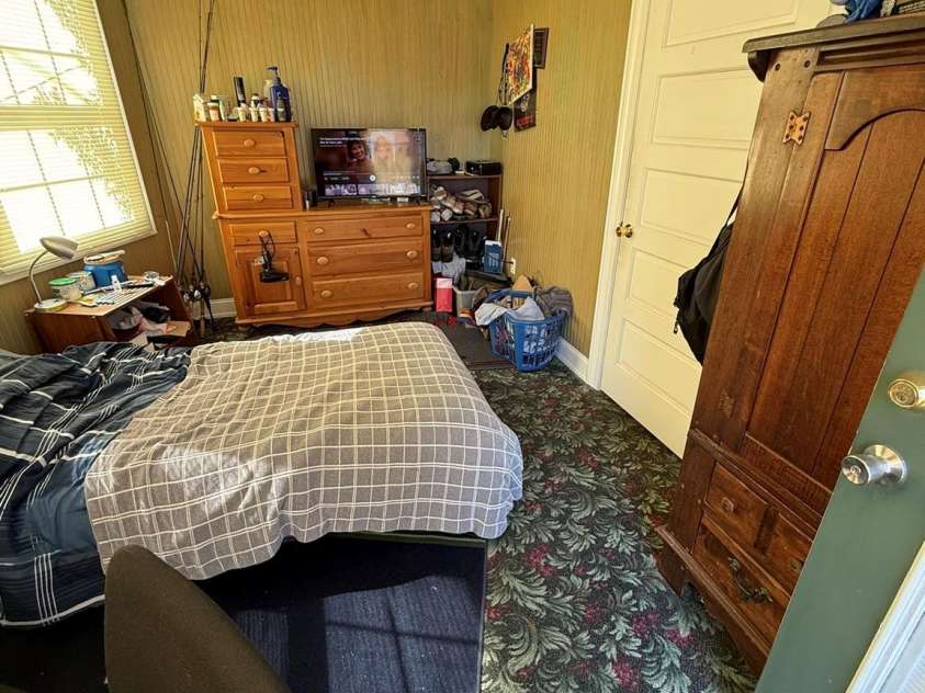880 Main Street, Marion, NC 28752.  MLS# CAR4372624, YatesRealty ID 26125. Bed/bonus room