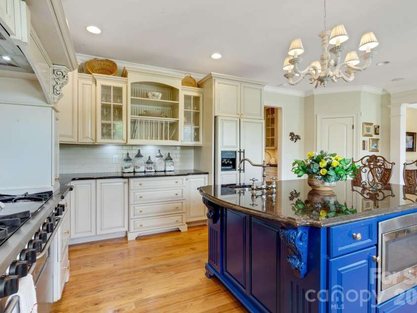 340 Harrison Road, Roebuck, SC 29376.  MLS# CAR4387616, YatesRealty ID 26126. 