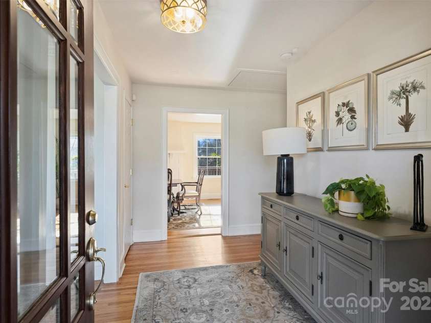 7135 Folger Drive, Charlotte, NC 28270.  MLS# CAR4214967, YatesRealty ID 26126. 