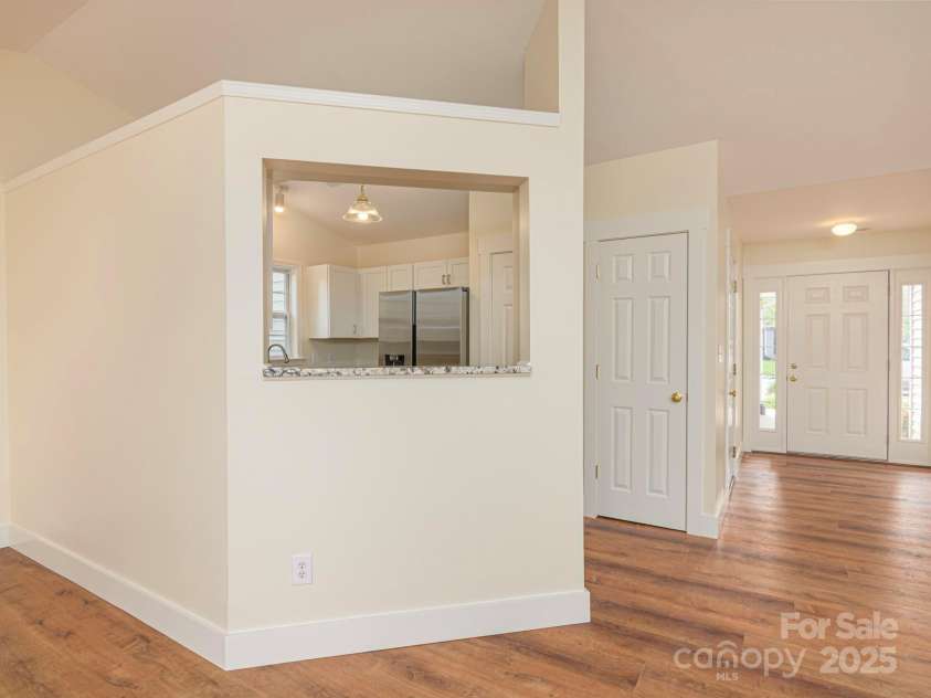 143 Running Briar Road, Fletcher, NC 28732.  MLS# CAR4252399, YatesRealty ID 26128. 