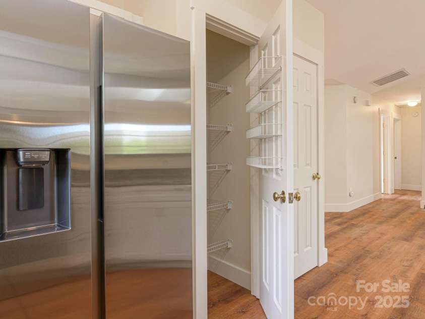 143 Running Briar Road, Fletcher, NC 28732.  MLS# CAR4252399, YatesRealty ID 26128. 