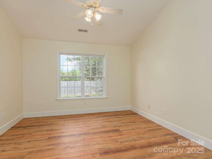 143 Running Briar Road, Fletcher, NC 28732.  MLS# CAR4252399, YatesRealty ID 26128. 