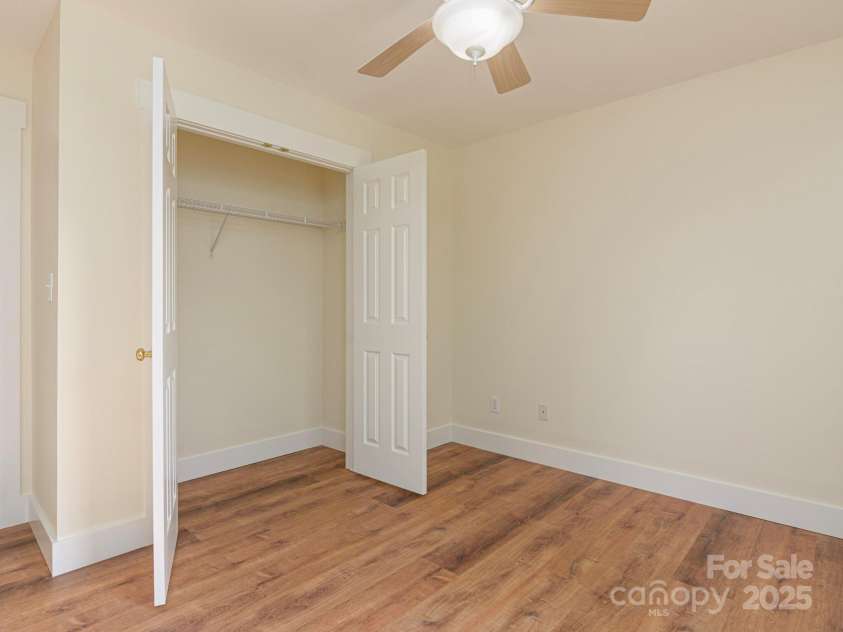 143 Running Briar Road, Fletcher, NC 28732.  MLS# CAR4252399, YatesRealty ID 26128. 