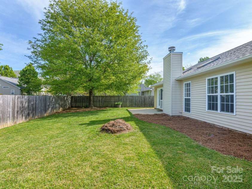 143 Running Briar Road, Fletcher, NC 28732.  MLS# CAR4252399, YatesRealty ID 26128. 