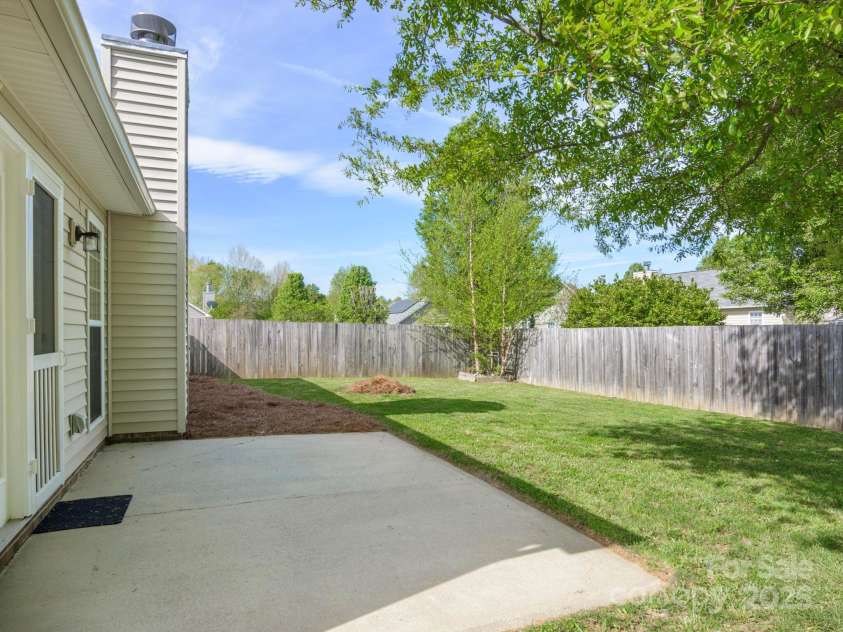 143 Running Briar Road, Fletcher, NC 28732.  MLS# CAR4252399, YatesRealty ID 26128. 