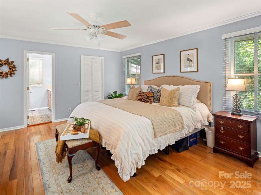 64 Wells Lane, Tryon, NC 28782.  MLS# CAR4277197, YatesRealty ID 26131. Primary Bedroom