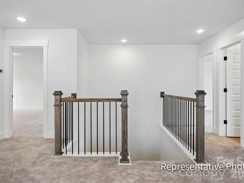 6116 New River Drive, Huntersville, NC 28078.  MLS# CAR4387535, YatesRealty ID 26132. Loft