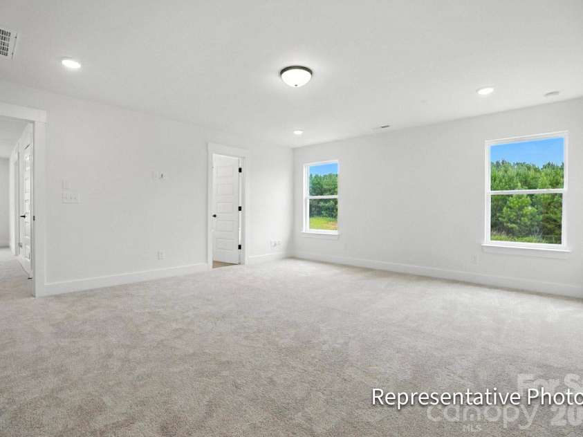 6116 New River Drive, Huntersville, NC 28078.  MLS# CAR4387535, YatesRealty ID 26132. Loft