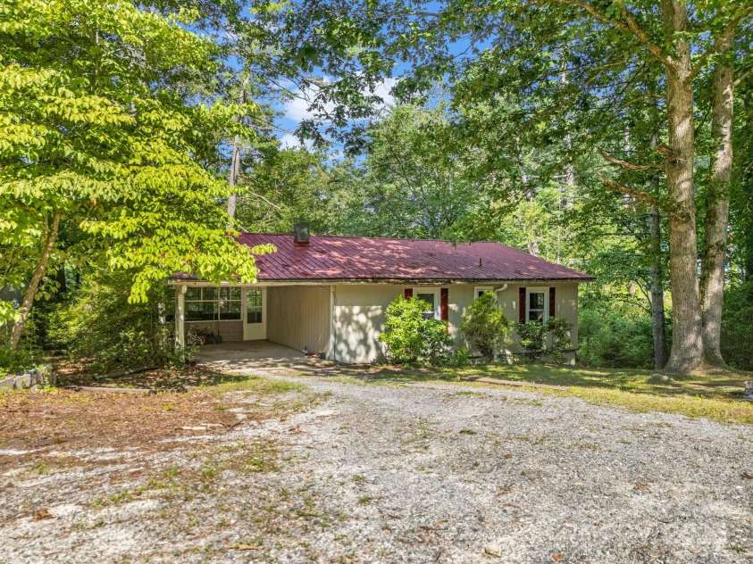 62 Kinard Lane, Penrose, NC 28766.  MLS# CAR4271193, YatesRealty ID 26132. Welcome Home!!! Close to hiking, mountain biking, etc.