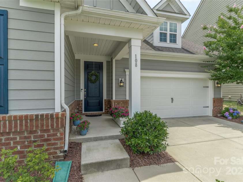 108 Hillston Lane, Mooresville, NC 28115.  MLS# CAR4221088, YatesRealty ID 26133. Front porch