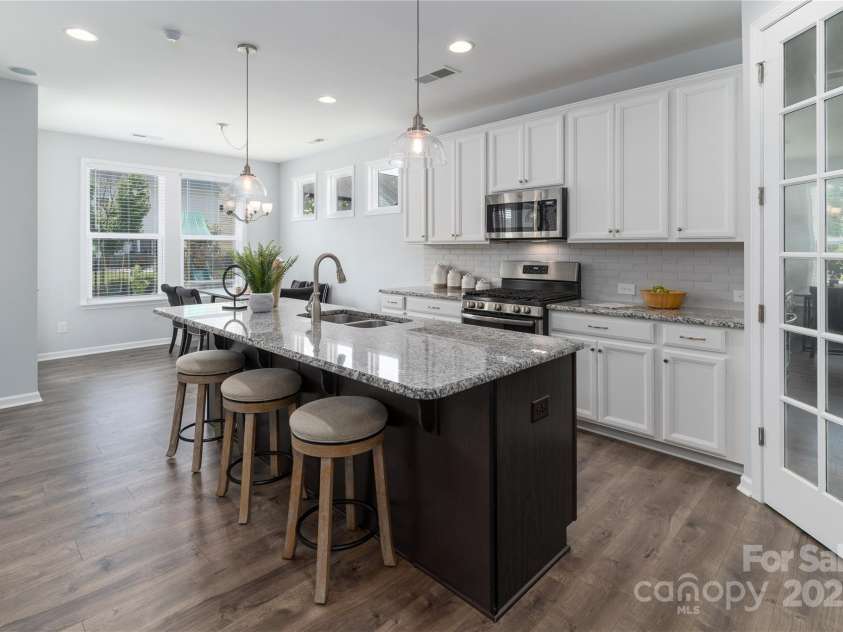 108 Hillston Lane, Mooresville, NC 28115.  MLS# CAR4221088, YatesRealty ID 26133. Kitchen