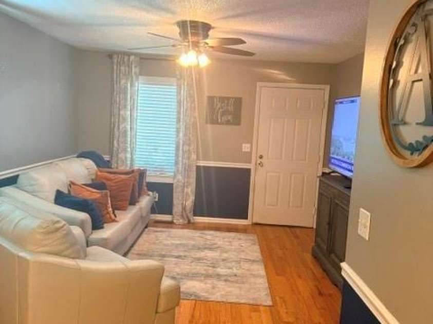 1404 Council Street, Salisbury, NC 28146.  MLS# CAR4386965, YatesRealty ID 26134. 