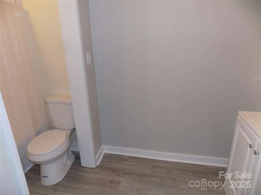 209 Barber Road, Gastonia, NC 28056.  MLS# CAR4259358, YatesRealty ID 26134. Full Bath in dwelling