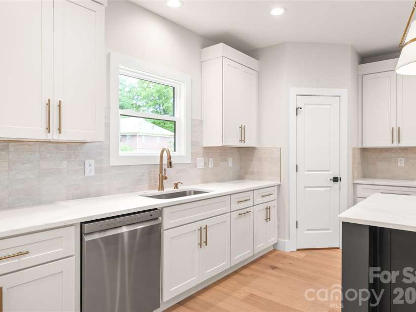 111 Keowee Circle, Indian Trail, NC 28079.  MLS# CAR4387683, YatesRealty ID 26137. 