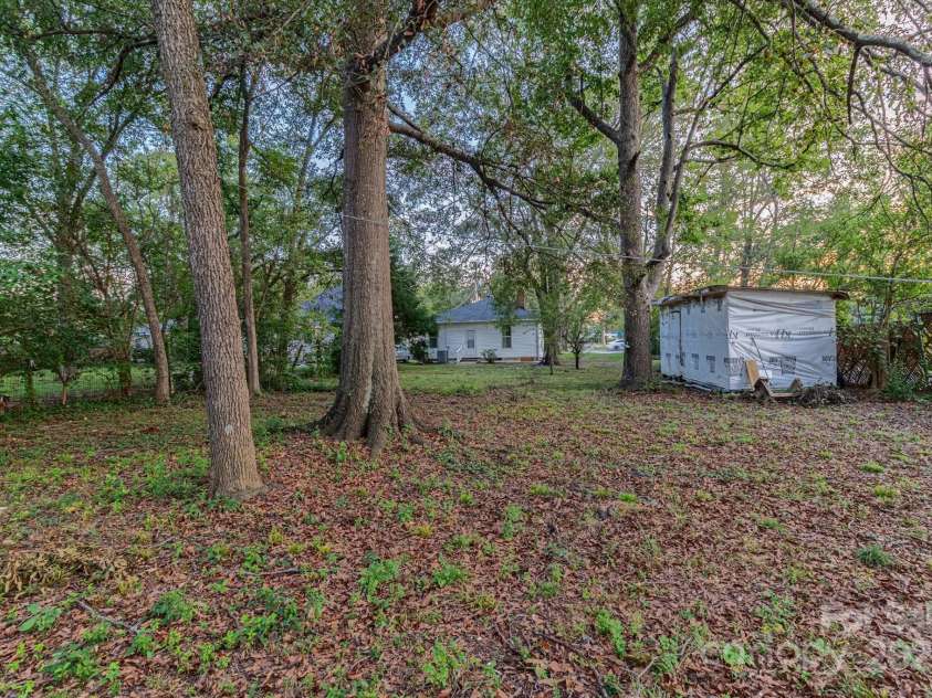 319 Chestnut Street, Rock Hill, SC 29730.  MLS# CAR4243509, YatesRealty ID 26137. 